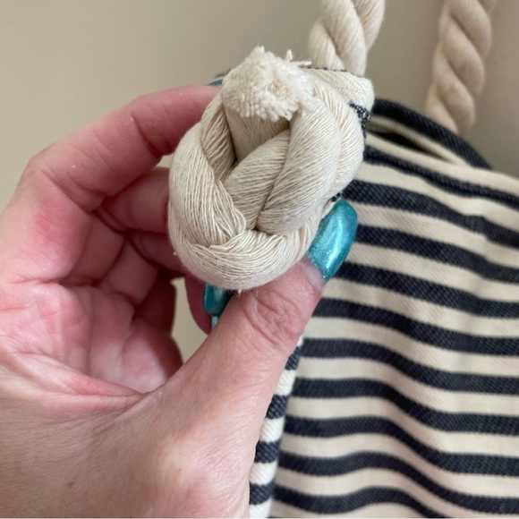 Ardene Nautical Rope Beach Tote - Picture 3 of 9